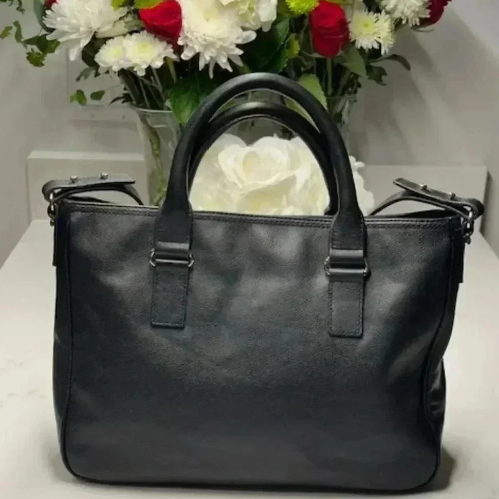 Kate Spade Primrose Hill Goldie Bow Leather Tote Shoulder Bag EUC. - Picture 2 of 6